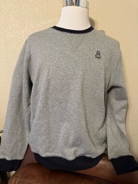 PSYCHO BUNNY | Men's Gray Crewneck Sweatshirt with Navy Trim - XL